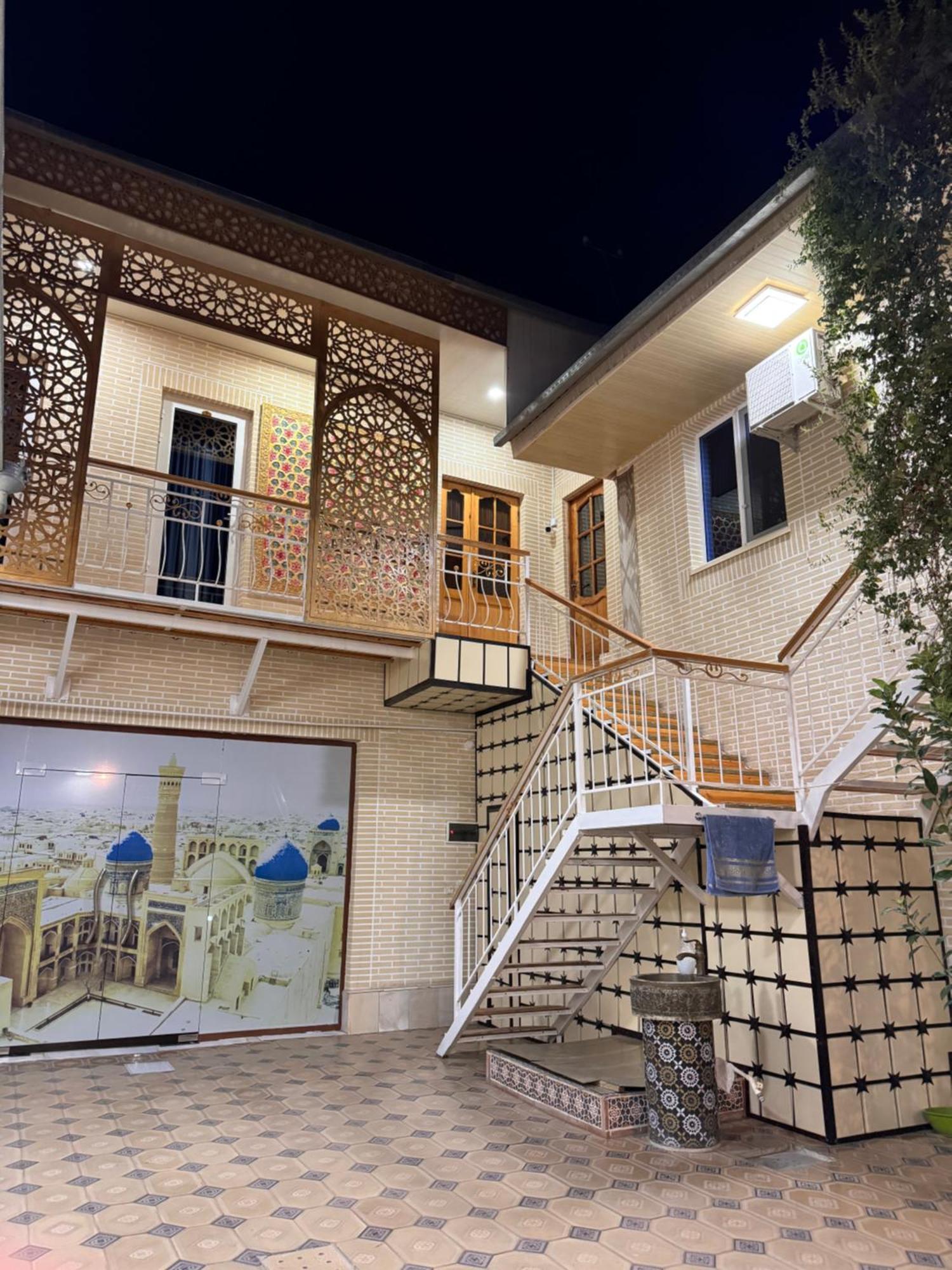 Hanifa Bukhara Bagian luar foto